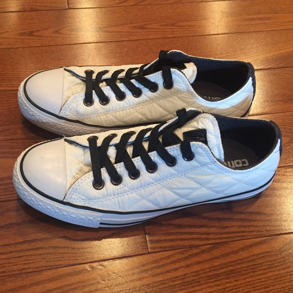White Converse Chuck Taylor Ox Quilted Nylon